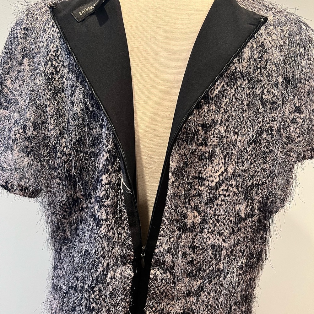 Banana Republic Gray Snakeskin Print Eyelash Fringe Shift Dress - Picture 7 of 8